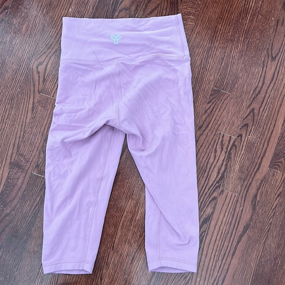 TNA butter 1/2 legging - Picture 2 of 2